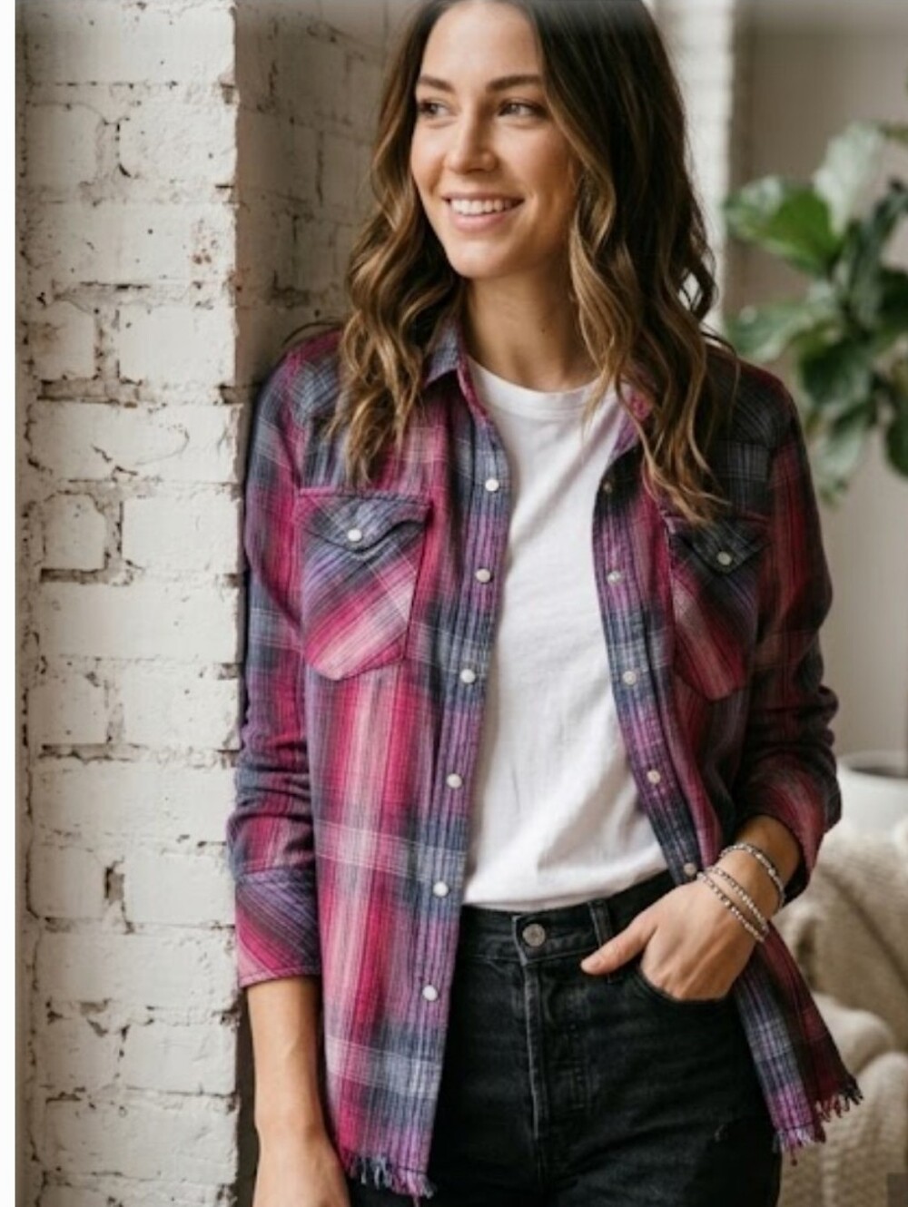 2/$30 Aritzia Golden By TNA womens Plaid Shirt Purple Pink Size Medium